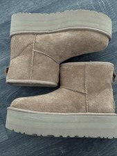 Ugg australia for sale  GLASGOW