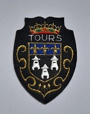Tours embroidered patch d'occasion  Expédié en Belgium