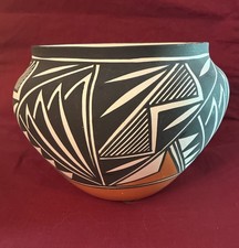 Beautiful hand painted for sale  Saint Charles