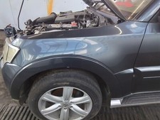 Front wing mitsubishi for sale  DONCASTER