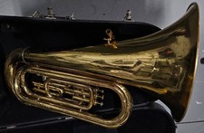 Holton valve tuba for sale Holton valve tuba for sale  Wolfforth