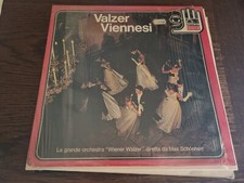 Aa.vv. valzer viennesi usato  Cerreto d'Esi
