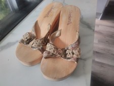 Skechers wooden wedge for sale  HUDDERSFIELD