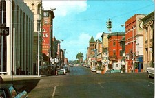 Cartão postal cromado Looking West on Broadway, BUTTE, Montana, usado comprar usado  Enviando para Brazil
