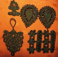 Passementerie brodée perles d'occasion  France