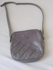 Schultertasche aigner grau gebraucht kaufen  Hamburg