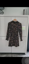 Jolie robe fleurie d'occasion  Liffré