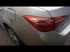 Usado, Lanterna traseira de motorista sedã quarto de painel montado se encaixa 17-19 COROLLA 346220 comprar usado  Enviando para Brazil