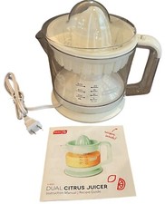 Espremedor de frutas cítricas duplo DASH 20 fl. oz. Serve elétrico de controle de polpa 2-4 comprar usado  Enviando para Brazil