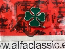 Emblema Quadrifoglio Metallico Verde Alfa Romeo 33 / 75 / 164 comprar usado  Enviando para Brazil