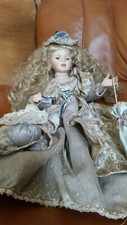 Belle grande poupee d'occasion  Frontignan