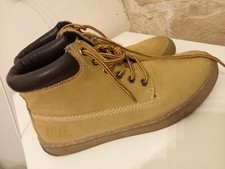 Scarpe invernali uomo usato  Scicli