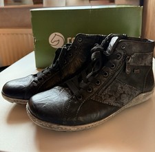 Schwarze stiefeletten muster gebraucht kaufen  Münsterdorf