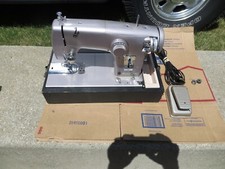 MÁQUINA DE COSTURA SEARS KENMORE MODELO 50 ZIGUEZAGUE 158-504 ROXA RESISTENTE comprar usado  Enviando para Brazil