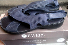 Pair navy blue for sale  WANTAGE