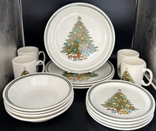 Service full dinner for sale  Yuma