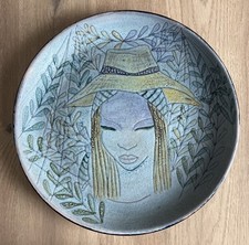 Grande assiette signée d'occasion  Sangatte