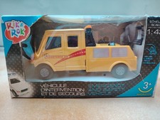 Camion dépanneuse jaune d'occasion  Cusset