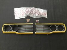 Radiador de grade amarela destro LH ou superior para Toyota Hilux RN20 RN25 genuíno NOS JP comprar usado  Enviando para Brazil