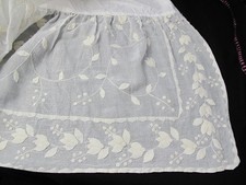 Saia de cama de algodão INC linho branco - Queen 78 x 74, gota de 14 pol., floral marfim/branco comprar usado Saia de cama de algodão INC linho branco - Queen 78 x 74, gota de 14 pol., floral marfim/branco comprar usado  Enviando para Brazil