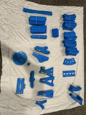 250 pc. blue for sale  Zelienople