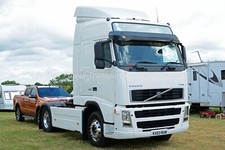 Foto de caminhão 12x8 - Volvo FH12 380 - KX03 RUW comprar usado  Enviando para Brazil