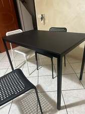 Tavolo con sedie usato  Visciano