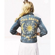 Jaqueta de Noiva Denim e Osso Inspirada nos Anos 70 Bordado Dourado Celestial G comprar usado Jaqueta de Noiva Denim e Osso Inspirada nos Anos 70 Bordado Dourado Celestial G comprar usado  Enviando para Brazil