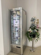 Vetrina ventilata 21 usato  Matraia