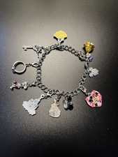 Pulseira Berloque Vintage Silvertone Disney Castelo Mickey Sininho 7” 10 Berloques comprar usado Pulseira Berloque Vintage Silvertone Disney Castelo Mickey Sininho 7” 10 Berloques comprar usado  Enviando para Brazil