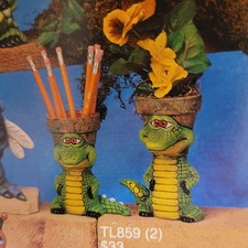 Designs 859 ceramic for sale  Petersburg