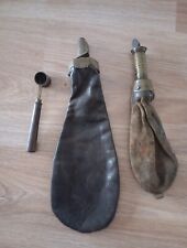 Poires poudre cuir d'occasion  Nomeny