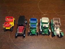 Petites voitures miniatures d'occasion  Ciry-le-Noble