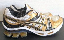 Tênis de corrida Asics Gel Kinsei OG branco dourado feminino tamanho 9 comprar usado  Enviando para Brazil