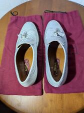 Jolie paire chaussures d'occasion  Auribeau-sur-Siagne