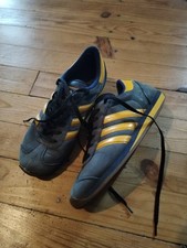 Baskets sneakers vintage d'occasion  Rennes-