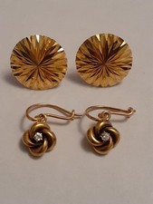 Solid 18k gold for sale  Cleveland