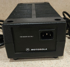 Fonte de alimentação de rádio base móvel Motorola HPN4007C AE210-3101 14.1V 8-15 amperes comprar usado  Enviando para Brazil