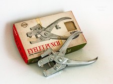 Ancien outil œillet d'occasion Ancien outil œillet d'occasion  Chamberet