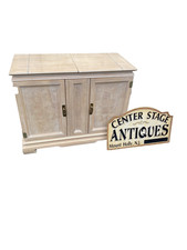 65070 modern bar for sale  Mount Holly