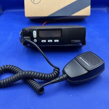 Rádio bidirecional Motorola Radius M1225 UHF 40W com microfone M44DGC90J2AA comprar usado  Enviando para Brazil