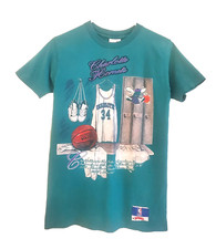 Usado, Camiseta gráfica vintage Charlotte Hornets azul-petróleo 1988 Nutmeg Mills oficial NBA comprar usado  Enviando para Brazil