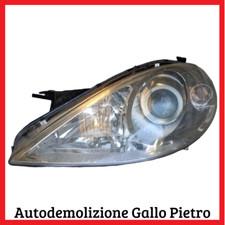 Faro anteriore sinistro usato  Taranto