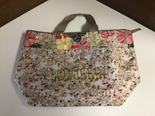 Bolsa de almoço floral térmica Thirty One Go-To pequena - Bordada “LOVIEEE”! comprar usado  Enviando para Brazil