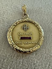 Pendentif médaille amour d'occasion  Mulhouse-