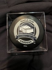 Toronto maple leafs for sale  Annville