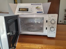 Severin forno microonde usato  Nove