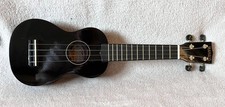 Mahalo ukulele black for sale  MILTON KEYNES