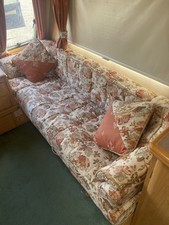 Full set caravan for sale  LLANDUDNO