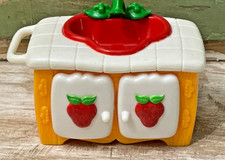 Vintage 1983 strawberry for sale  Standish